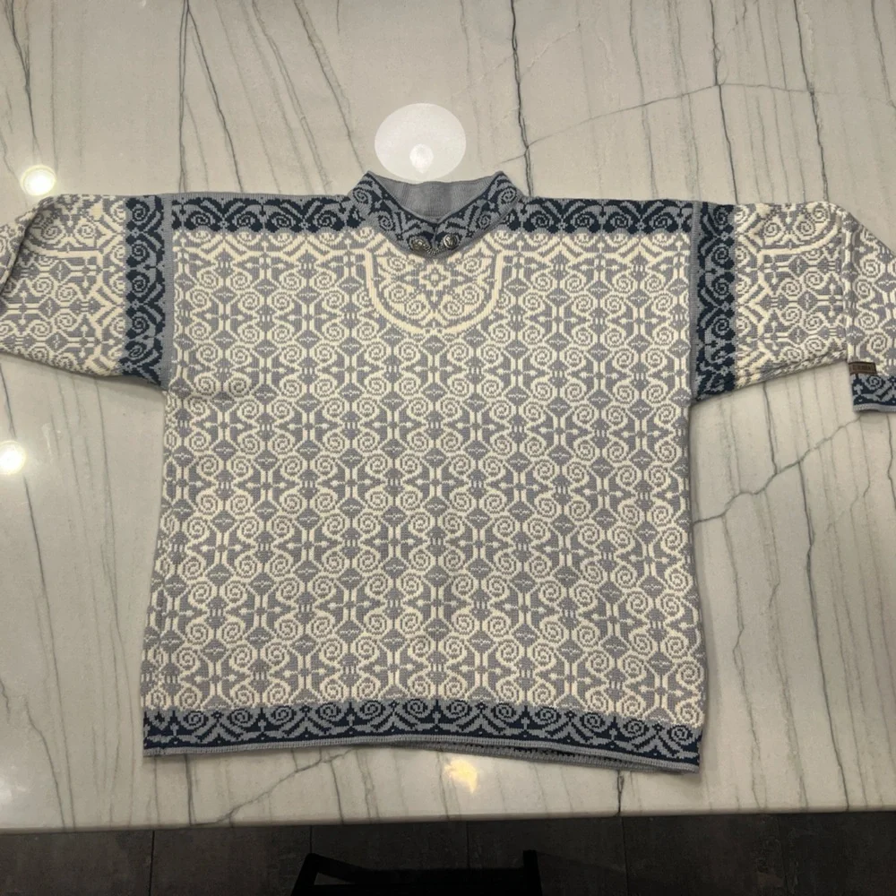 Dale of Norway Gray and Black Patterned Sweater - Picture 4 of 10